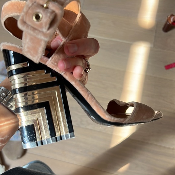 Louis Vuitton heels - Picture 15 of 15